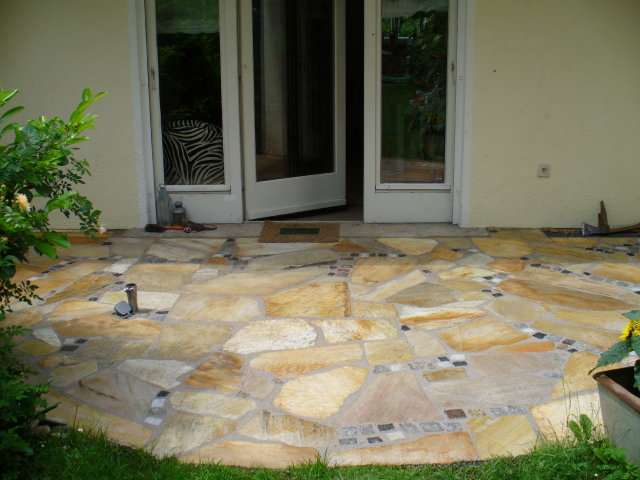 Pflasterarbeiten: Polygonalplatten